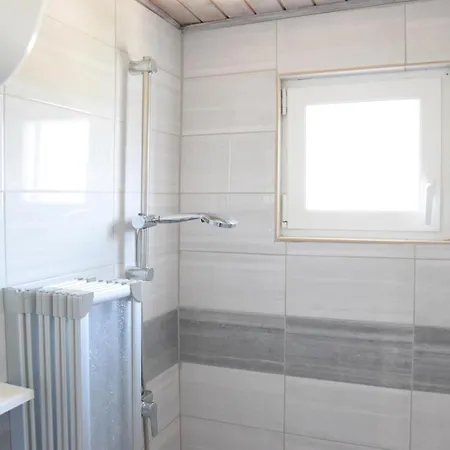 Luger 2 Dachgeschoss * 로고즈니차