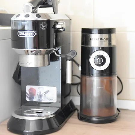 Luger 2 Dachgeschoss 아파트