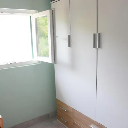 Luger 2 Dachgeschoss Apartman *