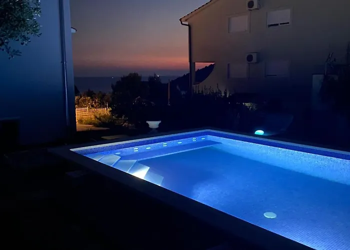 Luger 2 Dachgeschoss Apartament *