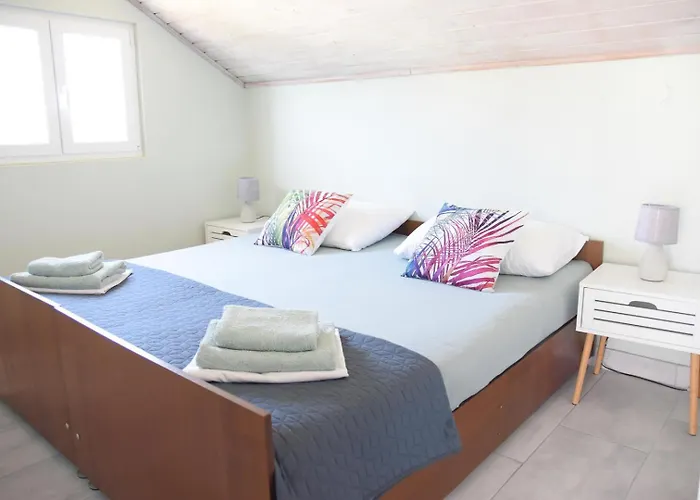 Luger 2 Dachgeschoss Apartament *